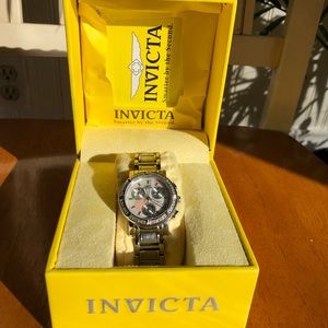 Invicta Stainless Steel Watch w. Mother of Pearl